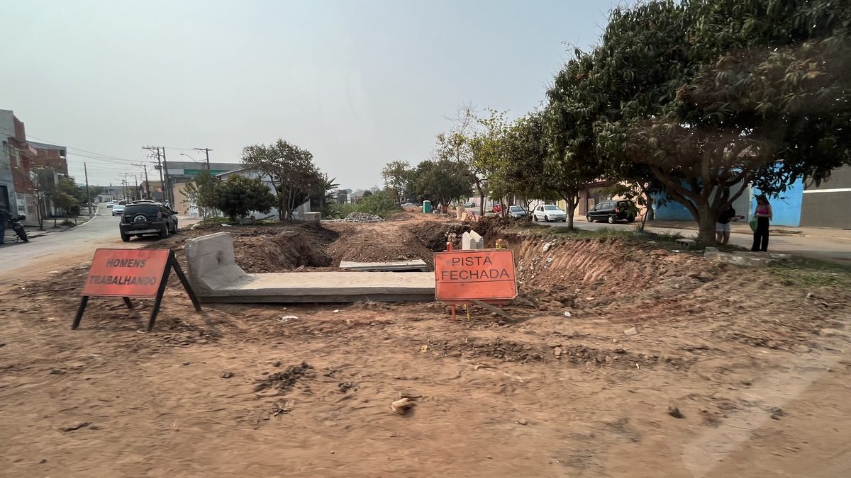 Prefeitura de Poá realiza importante obra de drenagem no Córrego Paredão, beneficiando região da divisa com Ferraz de Vasconcelos